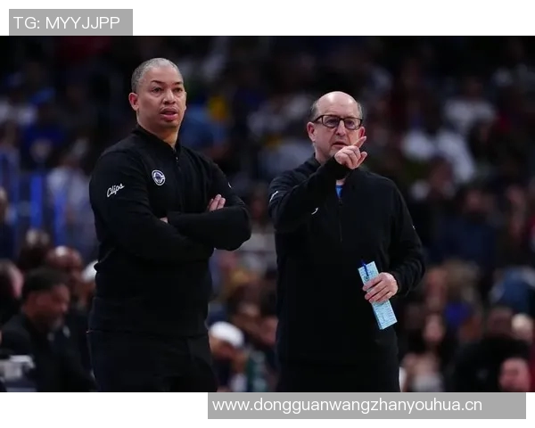 哈登赞范甘迪定制文化衫展现疯狂热情全力支持球队