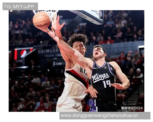 比卢普斯呼吁球队共同分担战术压力让瀚森更轻松应对比赛挑战