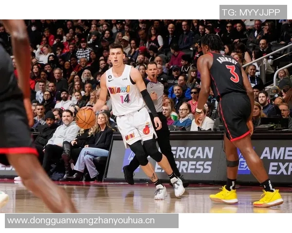 火箭本赛季场均1278分领跑联盟热火76人紧随其后争夺季后赛席位