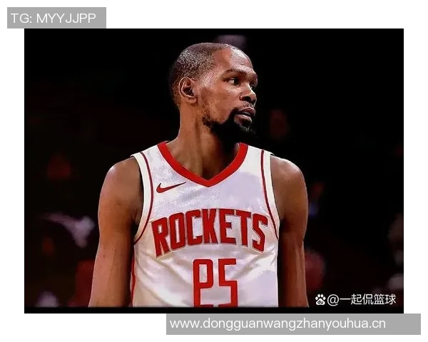 杜兰特第四节表现低迷未能得分球队遭遇失利令人失望 杜兰特第四节表现低迷未能得分球队遭遇失利令人失望