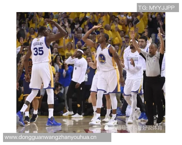 维拉纽瓦称里夫斯当前实力超越乔治引发热议