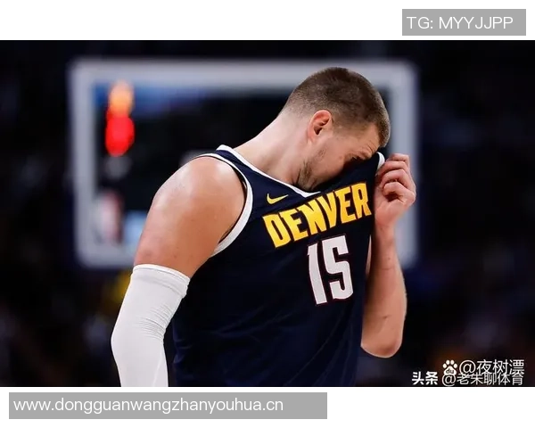 连续四场三双的戈登盛赞约基奇是全球最佳球员并持续进步 连续四场三双的戈登盛赞约基奇是全球最佳球员并持续进步