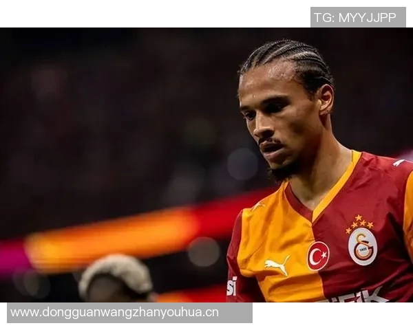 萨内29岁中场展现绝佳技巧连过三人后远射破门震撼全场